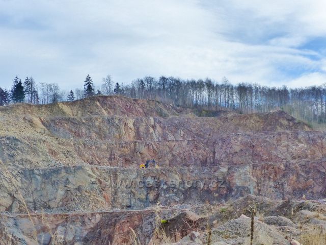 Potštejn - kamenolom Černá skála