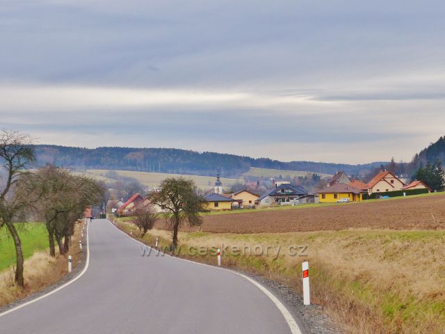 Potštejn - silnice k Potštejnu