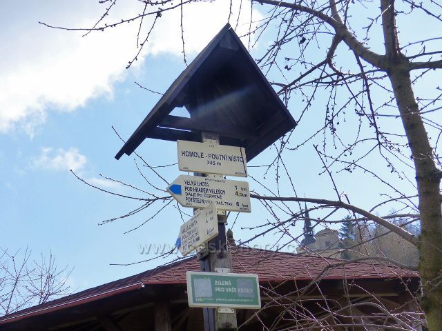 Homol - turistický rozcestník "Homole-poutní místo 345 m.n.m."