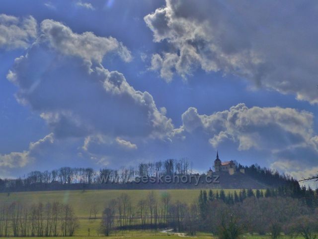 Pohled od Velké Lhoty k Homoli