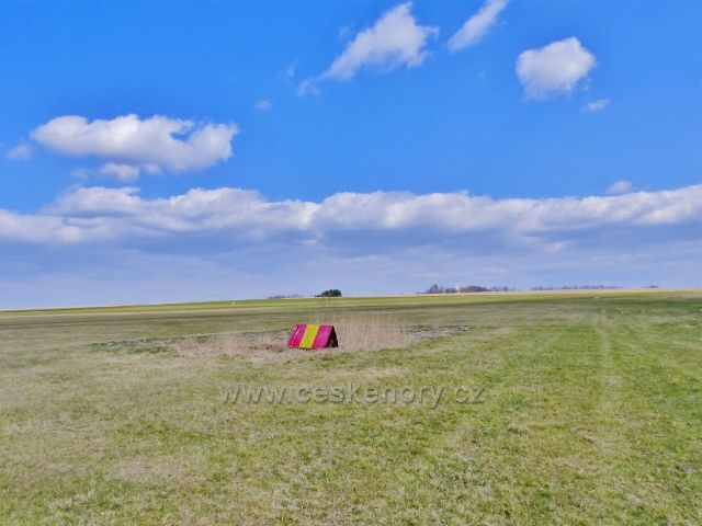 Žamberk - letiště, startovací a přistávací plocha