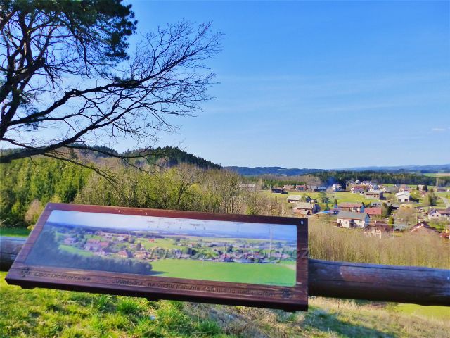 Dlouhoňovice - pohled z výhledny