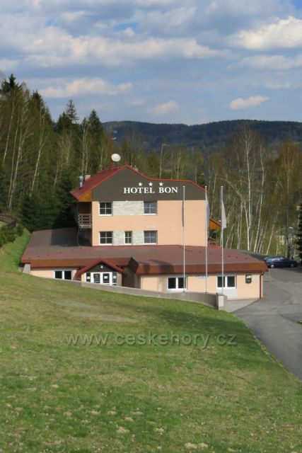 Tanvald - hotel Bon.