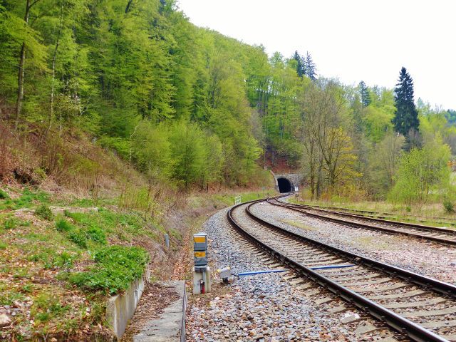 Litice - před tunelem