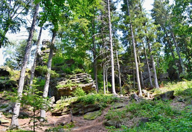 Čertovy kameny-Česká Ves