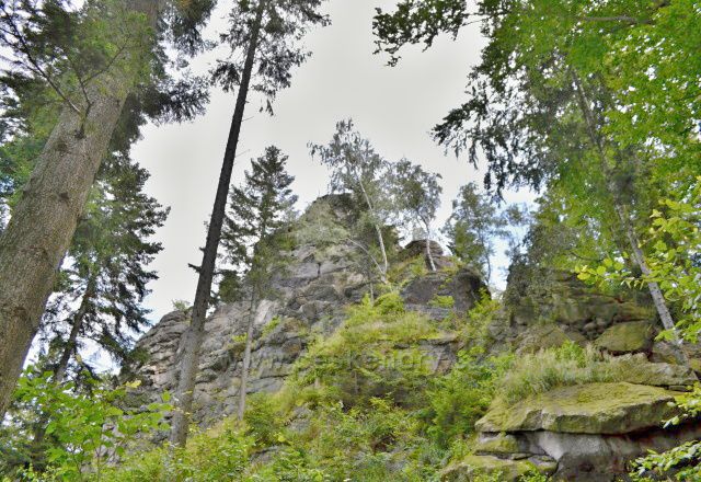 Čertovy kameny-Česká Ves