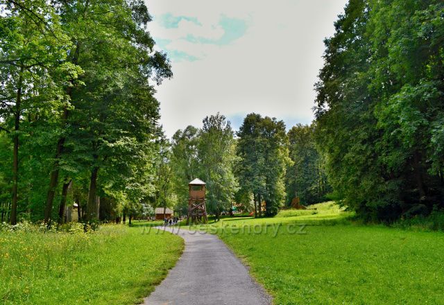 Skanzen ve Zlatých Horách