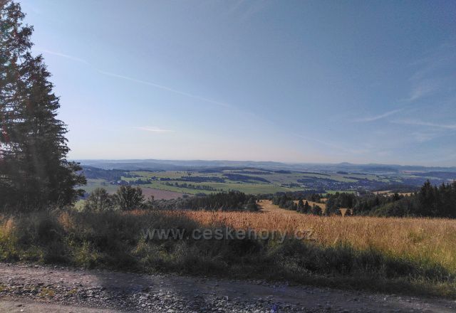 Výhledy do kraje z Anaberku