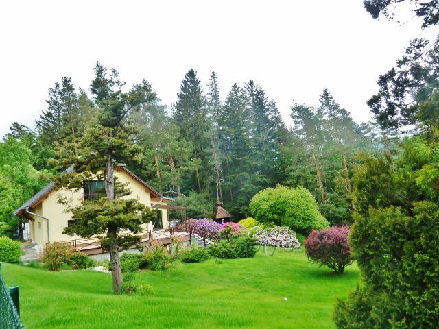 Kunčice pod Ondřejníkem - okrasná zahrada