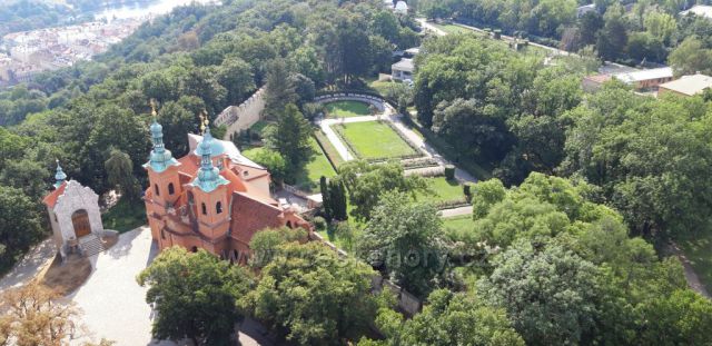 Pohled z Petřínské rozhledny