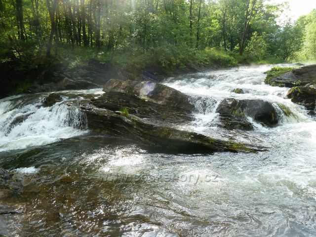 Peřeje řeky Ostravice