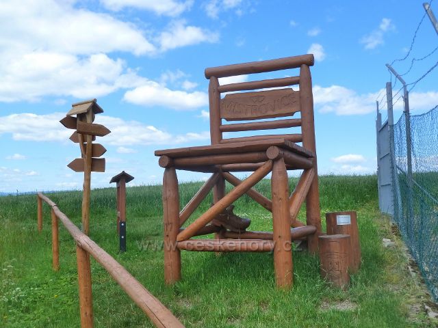 Mistrovice- vyhlídkové místo na vrcholu Židovo kopce