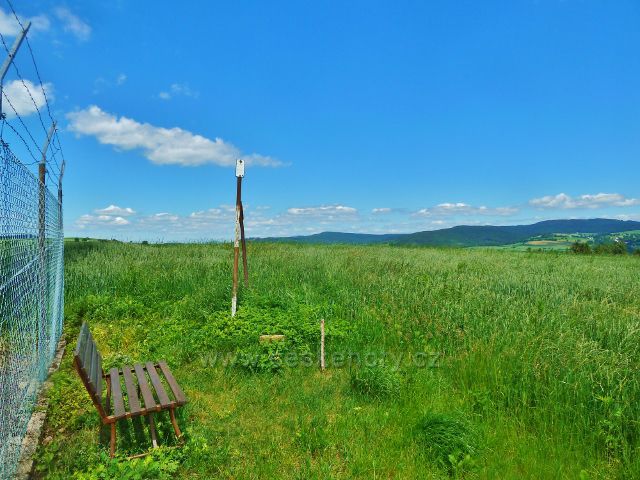Mistrovice - geodetické označení vrcholu Židovo kopce (574 m.n.m.)