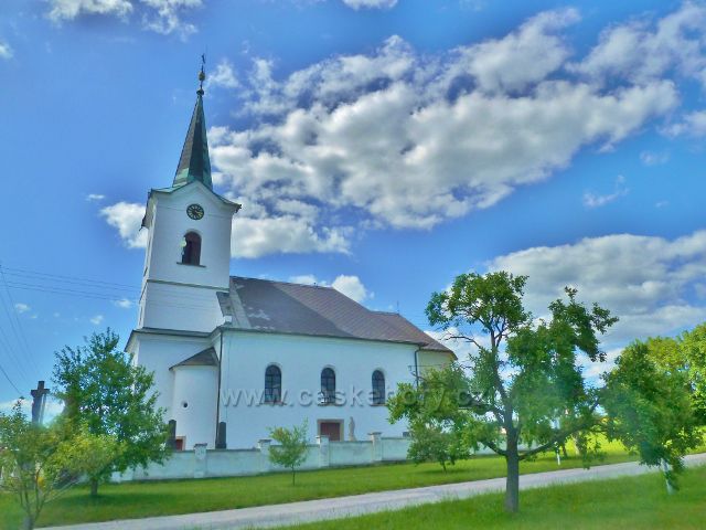 Mistrovice - kostel sv. Jana a Pavla