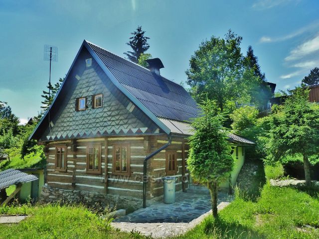 Rokytnice v Orlických horách - chalupa u mostku v Údolí Rokytenky