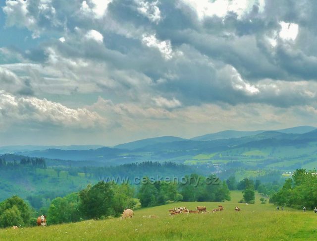 Mraky nad Starým Městem pod Sněžníkem