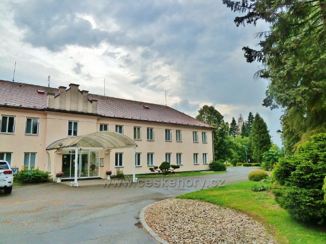 Lázně Bludov - hlavní budova s recepcí