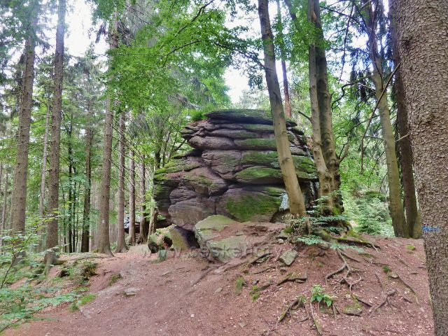 Česká Cikánky - PP Zkamenělý zámek