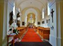 Sněžné - interiér kostela sv. Kříže