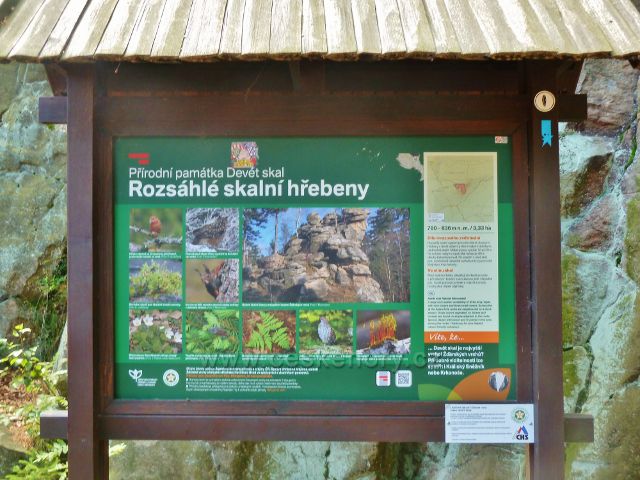 Křižánky - panel PP Devět skal, Rozsáhlé skalní hřebeny