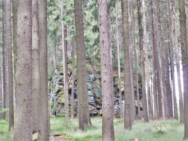 Křižánky - skalní věž Uhlíř