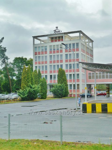 Porcelánka Thun v Nové Roli, výrobní haly