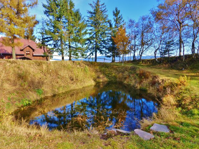 Petrovičky - jezírko u Kašparovy chaty