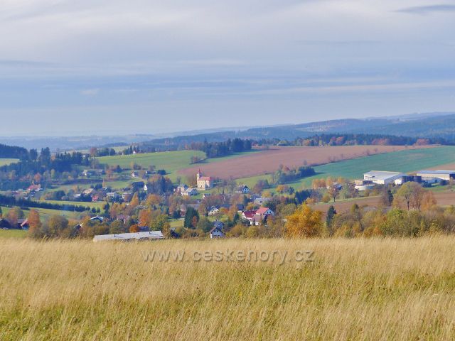 Petrovičky - pohled z Adamu  na České Petrovice