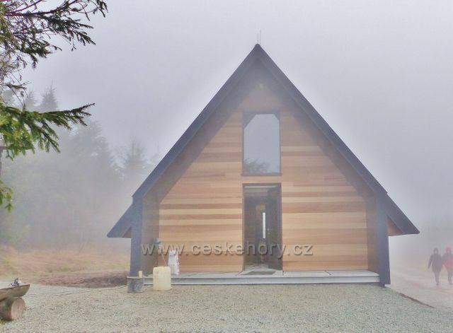 Orlické hory - srub HS s Občerstvením pod Velkou Deštnou už čeká jen na dokončení intriéru