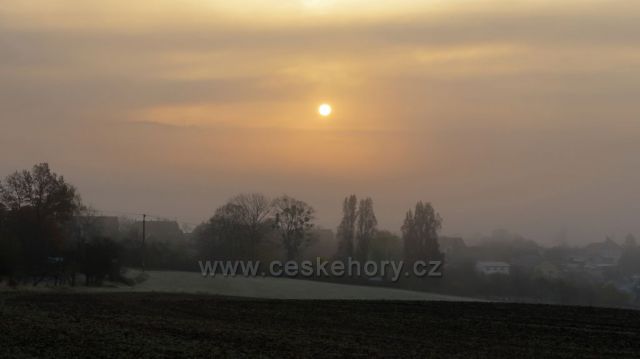 východ slunce nad Jasenicí