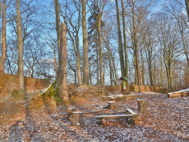 Žampach - areál hradní zříceniny