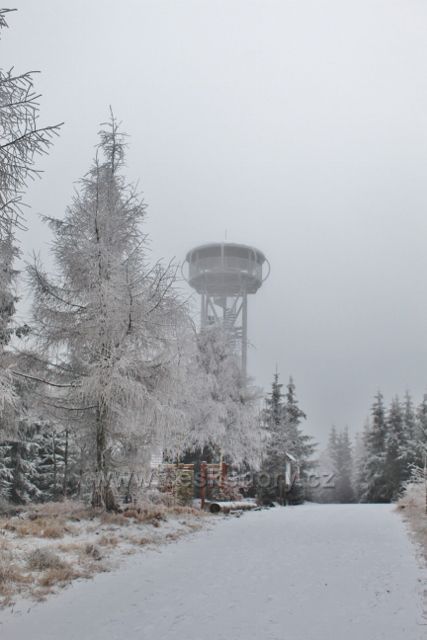 
Spalona - poslední ohlédnutí zpět k rozhledně Jagodna