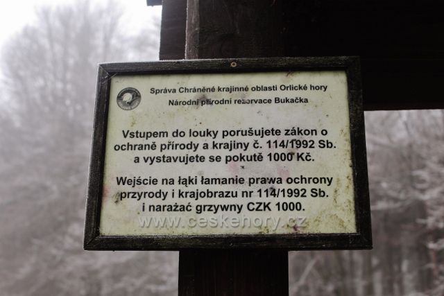 Šerlich - NPR Bukačka, luční enkláva, výstražná tabulka