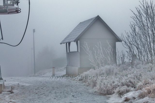 Šerlich - konec polského lyžařského vleku u vyhlídkového altánu u Masarykovy chaty