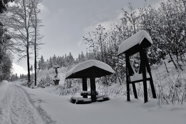 Panské Pole - cesta po modré TZ k Hadinci