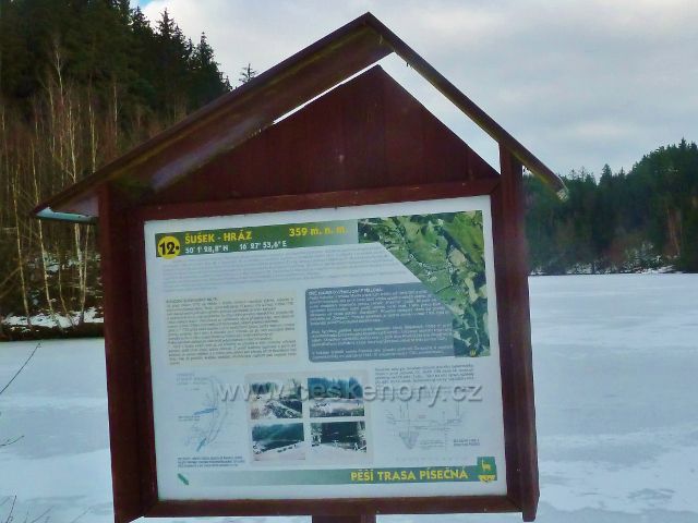 Písečná - informační panel na hrázi rybníku Šušek