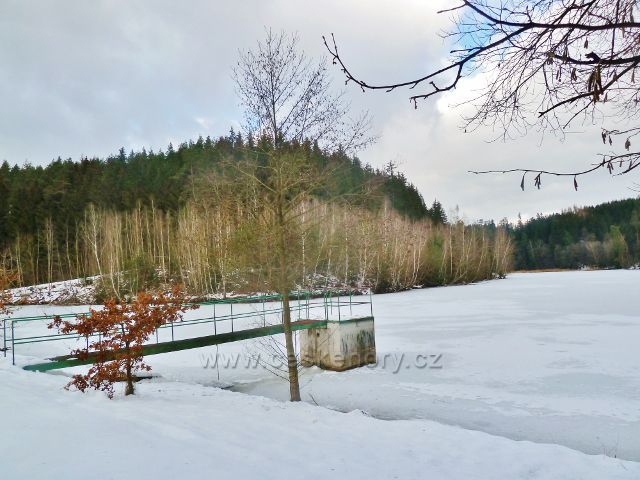 Písečná - zamrzlý rybník v Šušku