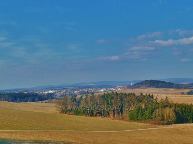 Písečná - pohled z úbočí Hůry k Žamberku