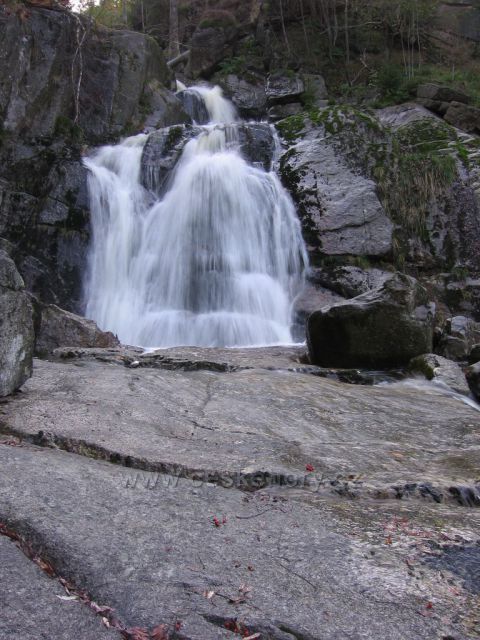 Střední část vodopádu Velký Štolpich.