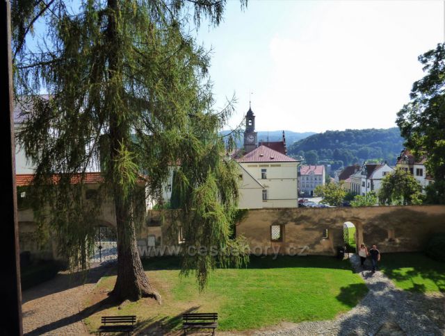 Výhled ze zámku Benešov n. Ploučnicí
