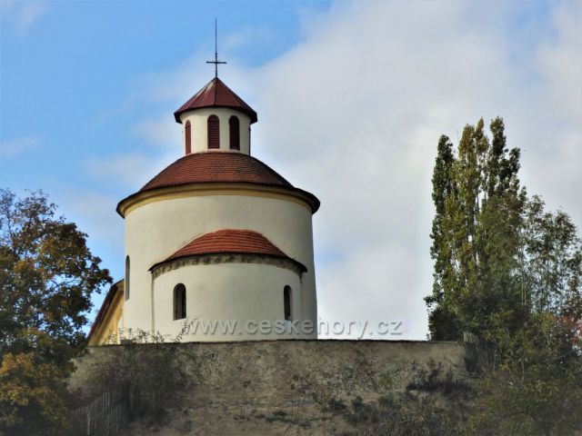Želkovice - rotunda sv. Petra a Pavla