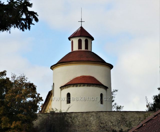 Želkovice - rotunda sv. Petra a Pavla