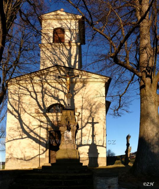 Knapovec, kostel sv. Petra a Pavla