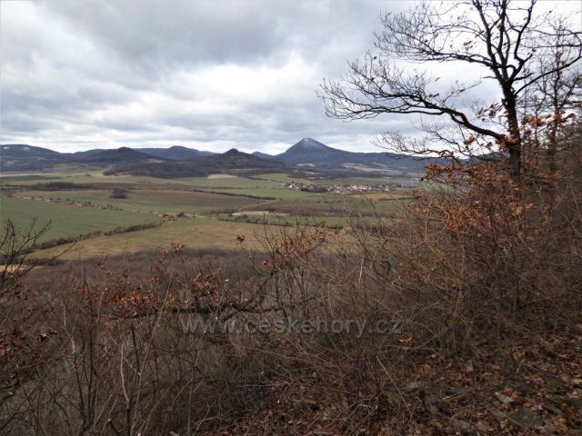 Vyhlídka z Boreče vpravo