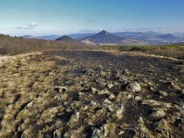 Shlížení z Holého vrchu