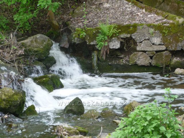 Divoká Šárka na jaře