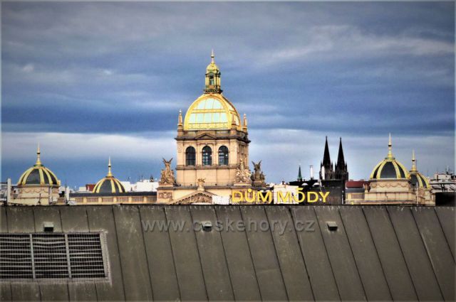 Střecha Lucerny -
netradiční výhledy