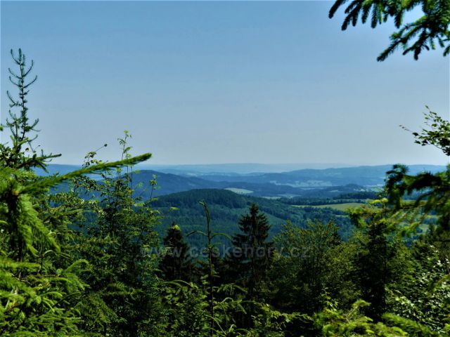 Pohled na Hanušovickou vrchovinu