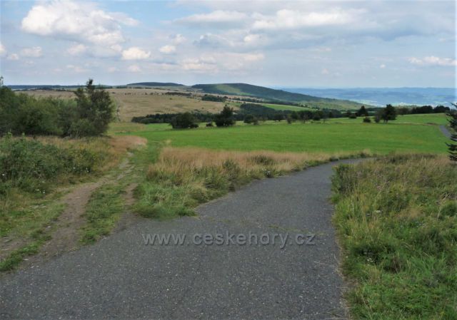 Okolo Komáří vížky