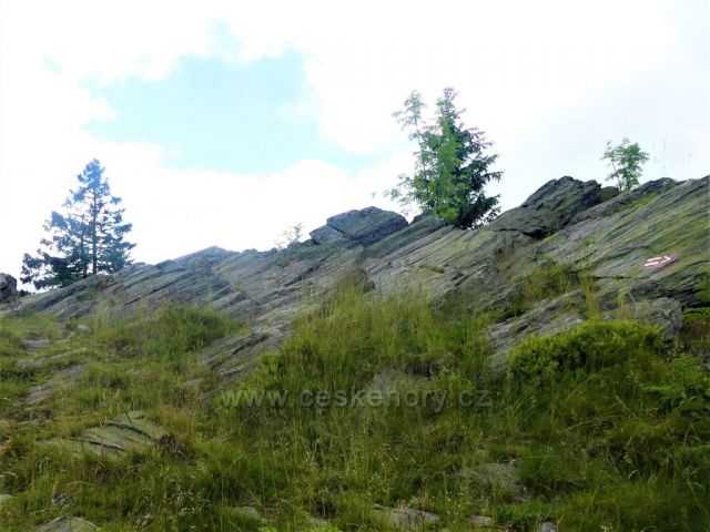 Suchý vrch - skalní útvar Bradlo